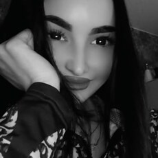 Фотография девушки Луиза, 20 лет из г. Усть-Каменогорск