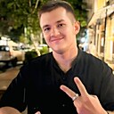 Максим, 26 лет