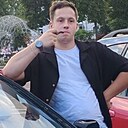 Денис, 24 года