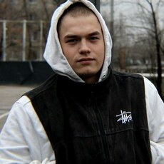 Фотография мужчины Кирилл, 18 лет из г. Энгельс