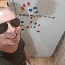 Михаил, 33 года