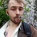 Ден, 33 года