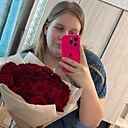 Полина, 24 года