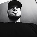 Art, 34 года
