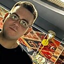 Lui, 30 лет
