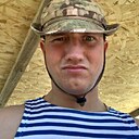 Денис, 22 года