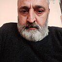 Гагик, 51 год
