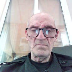 Фотография мужчины Валерий, 62 года из г. Саратов