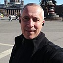 Виктор, 42 года