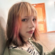 Фотография девушки Варя, 18 лет из г. Магнитогорск