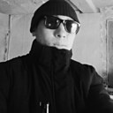 Михаил, 33 года