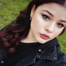 Фотография девушки Ляля, 20 лет из г. Сургут