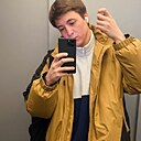 Илья, 23 года
