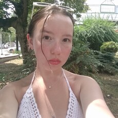 Фотография девушки Ирина, 18 лет из г. Нижний Тагил