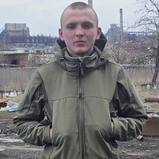 Фотография мужчины Кирилл, 20 лет из г. Донецк