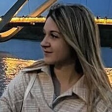 Фотография девушки Карина, 19 лет из г. Киев