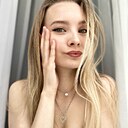 Айша, 18 лет