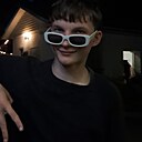 Максим, 22 года