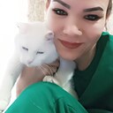 Окси, 42 года