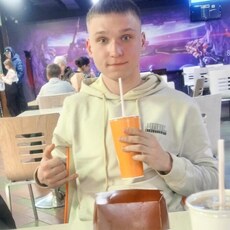 Фотография мужчины Андрей, 20 лет из г. Мценск