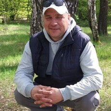 Виктор, 45 из г. Санкт-Петербург.