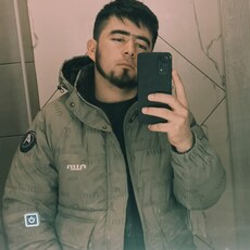 Фотография мужчины Jamshed, 22 года из г. Тюмень