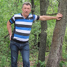 Алекс, 65 из г. Луганск.