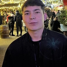 Фотография мужчины Нур, 22 года из г. Алматы