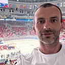 Денис, 42 года