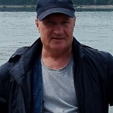Фотография мужчины Валерий, 61 год из г. Шарыпово