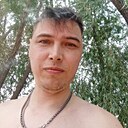 Rustam, 42 года