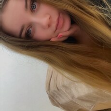 Фотография девушки Арина, 23 года из г. Санкт-Петербург