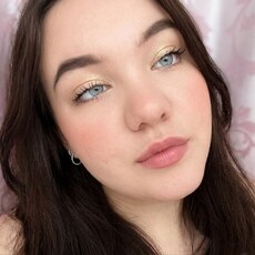 Фотография девушки Ирина, 18 лет из г. Ростов-на-Дону