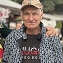 Stoica, 54 года