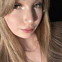 Вика, 18 лет