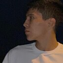 Максим, 18 лет
