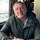 Олег, 47 лет