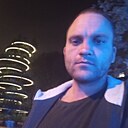 Денис, 33 года