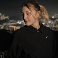 Фотография девушки Арина, 19 лет из г. Владивосток
