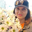 Алсу, 42 года