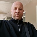 Толик, 40 лет