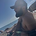 Амир, 33 года