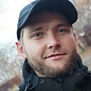 Сноу, 33 года