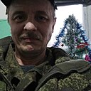 Изи, 45 лет