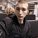 Миша, 18 лет