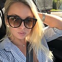 Ли, 32 года