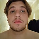 Роман, 22 года