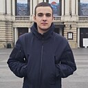 Дмитро, 21 год