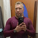 Максим, 44 года
