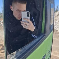 Фотография мужчины Александр, 19 лет из г. Алапаевск